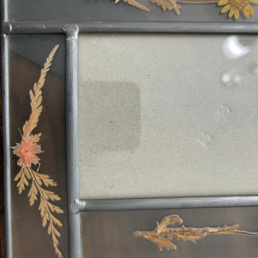 Connoisseur‎ Pressed Dried Flowers Glass Picture Frame 4x6 Photo Cottagecore